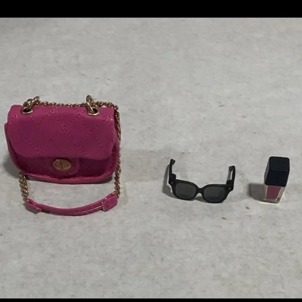 Zuru Kids Mini Fashion Toys Handbag Sunnies Lipstick